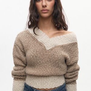 KOTN Sia V-Neck Merino Wool Sweater